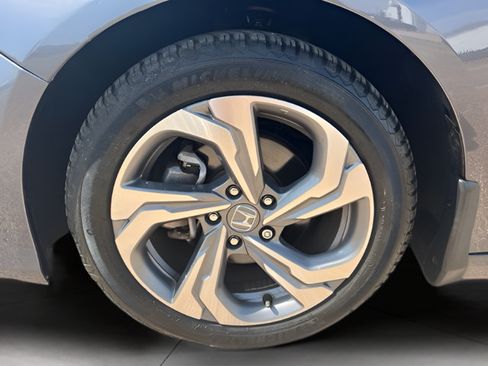 Used 2019 Honda Accord EX-L image 10