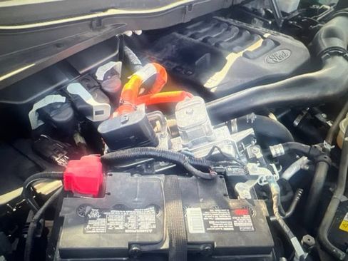 Used 2022 Ford F150 Lariat w/ Equipment Group 501A Mid AWD/4WD image 15