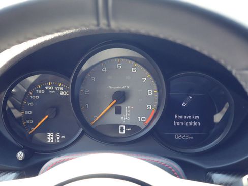 Certified 2025 Porsche 718 Boxster Spyder RS image 15