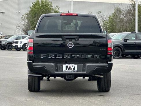 New 2026 Nissan Frontier SV w/ All-Weather Content Package image 5