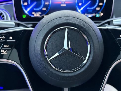 Used 2023 Mercedes-Benz EQS 450+ Sedan image 13