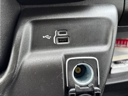 Used 2023 RAM ProMaster 3500 FWD image 21