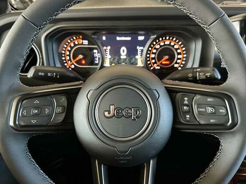 New 2026 Jeep Gladiator Rubicon AWD/4WD image 20