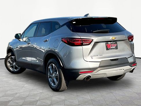 Used 2023 Chevrolet Blazer LT AWD/4WD image 4