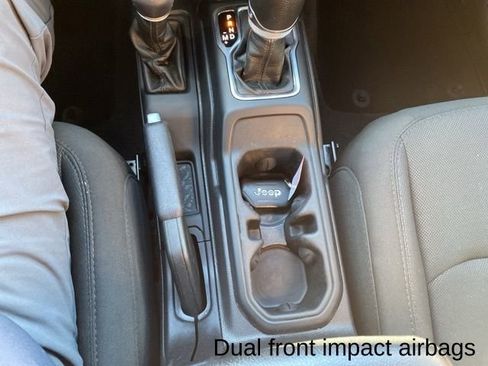 Used 2023 Jeep Wrangler Willys image 20