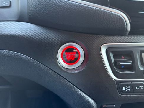 Used 2025 Honda Passport TrailSport image 30