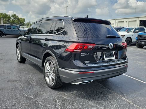 Used 2021 Volkswagen Tiguan SEL w/ 3rd Row Seat Package AWD/4WD image 7