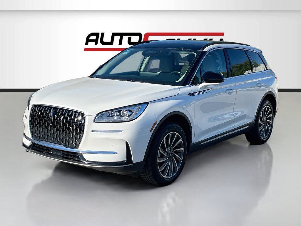 Used 2026 Lincoln Corsair Reserve AWD/4WD image 3
