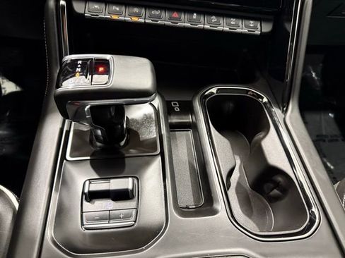 Used 2024 GMC Sierra 1500 AT4X image 43