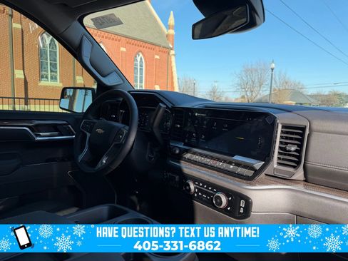 New 2026 Chevrolet Silverado 1500 LT w/ All Star Edition Plus image 3