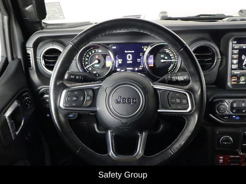 Used 2023 Jeep Wrangler Unlimited Rubicon 4xe w/ Steel Bumper Group AWD/4WD image 7
