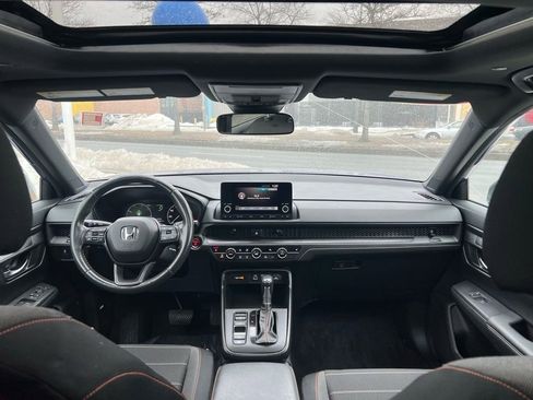 Used 2023 Honda CR-V Sport image 3