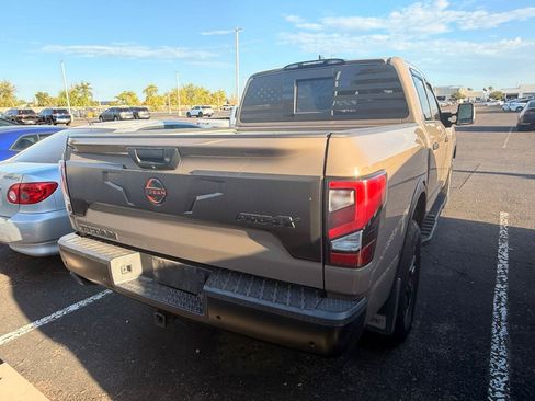 Used 2023 Nissan Titan PRO-4X w/ Pro-4x Utility Package AWD/4WD image 5