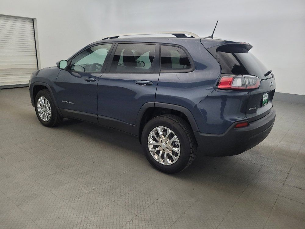 Used 2020 Jeep Cherokee Latitude AWD/4WD image 3
