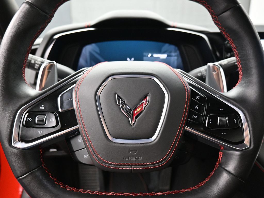 Used 2021 Chevrolet Corvette Stingray Premium Conv w/ Z51 Performance Package RWD image 16