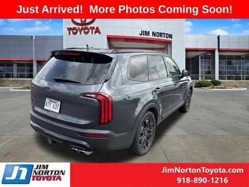 Used 2022 Kia Telluride SX w/ SX Prestige Package AWD/4WD image 7