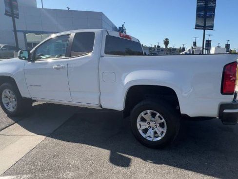 Used 2022 Chevrolet Colorado LT w/ Fleet Safety Package image 6