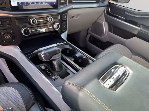 Used 2023 Ford F150 Limited image 35