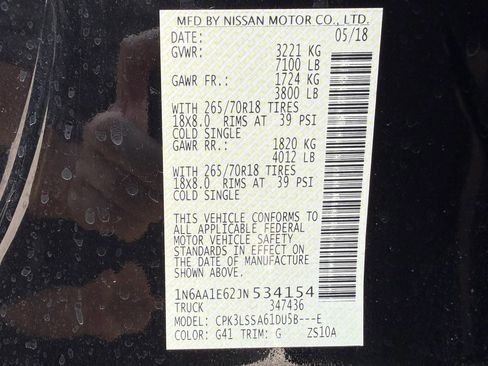 Used 2018 Nissan Titan SV w/ SV Convenience Package RWD image 24