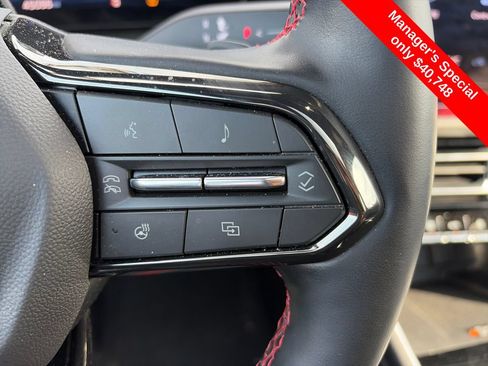 Used 2024 Chevrolet Traverse RS w/ LPO, Floor Liner Package FWD image 12