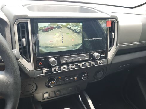 New 2025 Nissan Frontier SV image 13