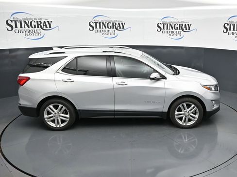Used 2019 Chevrolet Equinox Premier AWD/4WD image 25