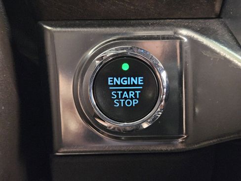 Certified 2021 Ford F150 King Ranch w/ Equipment Group 601A High image 23