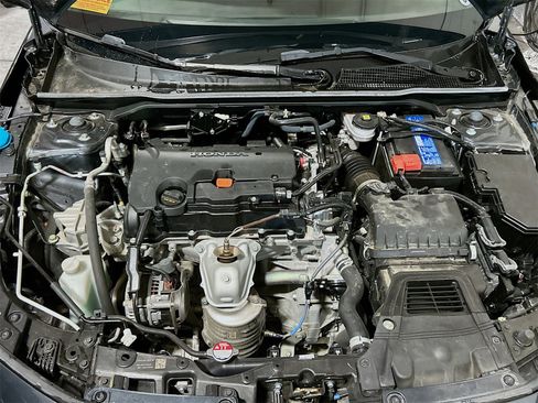 Used 2024 Honda Civic Sport image 28