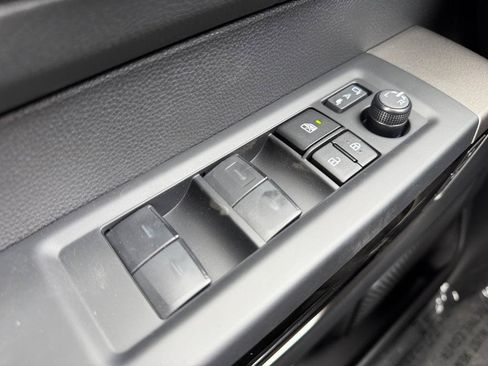 New 2026 Toyota Tundra Limited AWD/4WD image 18