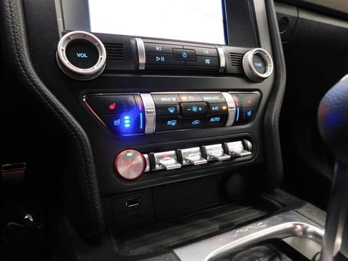 Used 2023 Ford Mustang Premium image 30