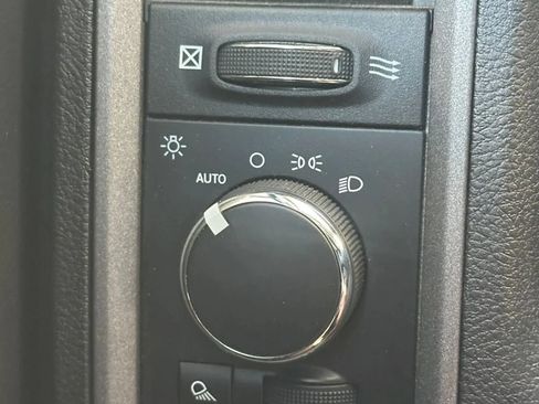 Used 2016 RAM 1500 Tradesman w/ Popular Equipment Group AWD/4WD image 14