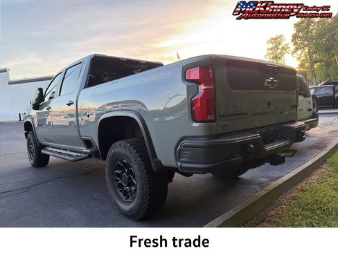 Used 2024 Chevrolet Silverado 2500 ZR2 w/ ZR2 Bison Edition image 14