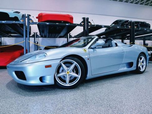 Used 2004 Ferrari 360 Spider image 6