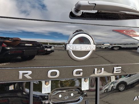 New 2026 Nissan Rogue SV w/ Cold Weather Package AWD/4WD image 7