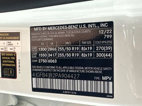 Certified 2023 Mercedes-Benz GLE 350 w/ Premium Package image 35