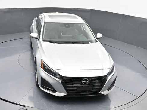 Used 2023 Nissan Altima 2.5 SL image 30