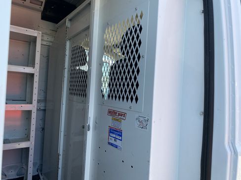 Used 2023 RAM ProMaster 3500 w/ Convenience Group FWD image 18