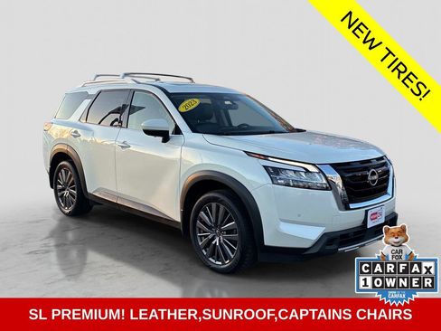 Certified 2023 Nissan Pathfinder SL w/ SL Premium Package AWD/4WD image 3