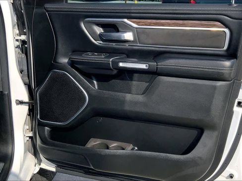 Used 2020 RAM 1500 Laramie image 22