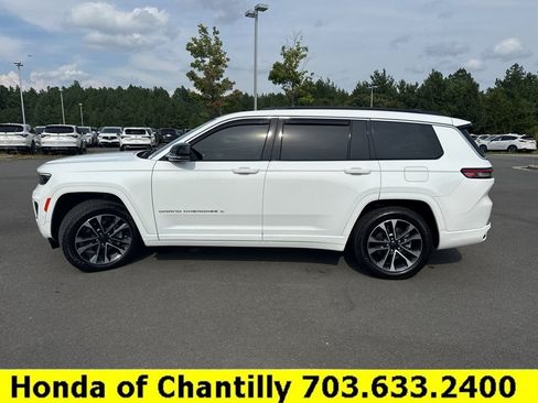 Used 2024 Jeep Grand Cherokee L Overland w/ Luxury Tech Group IV AWD/4WD image 4