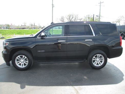 Used 2019 Chevrolet Tahoe LT image 9