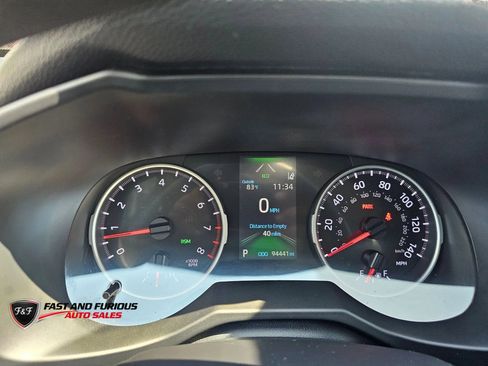 Used 2021 Toyota RAV4 LE AWD/4WD image 13