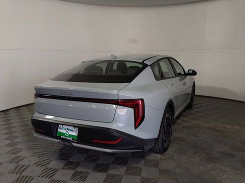 Used 2025 Kia K4 EX FWD image 7