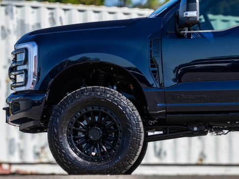 New 2025 Ford F250 Lariat w/ FX4 Off-Road Package image 26