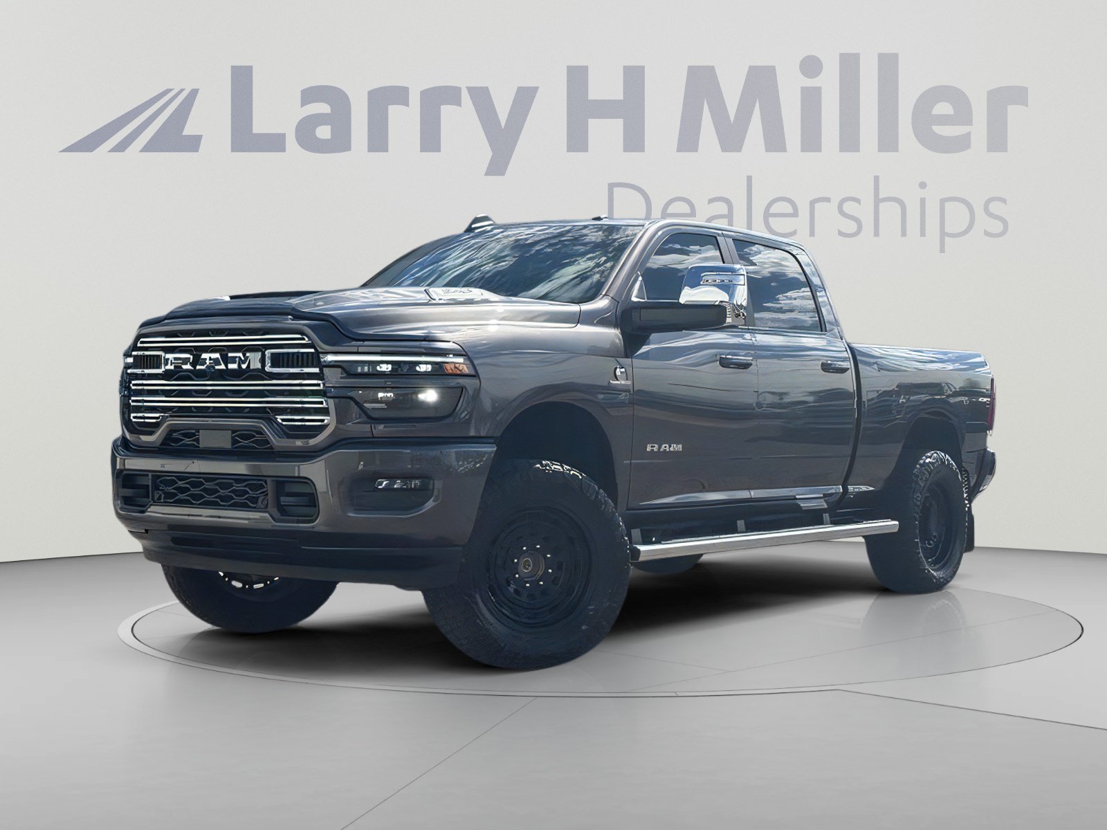 Used 2026 RAM 2500 Laramie w/ Sport Appearance Package AWD/4WD image 2