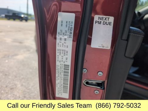 Used 2019 Jeep Cherokee Limited AWD/4WD image 27