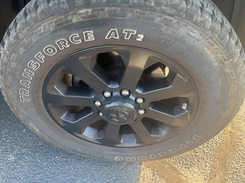 Used 2025 RAM 2500 Laramie AWD/4WD image 15