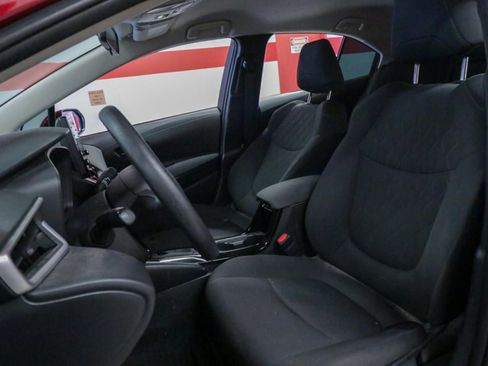Used 2022 Toyota Corolla LE image 10