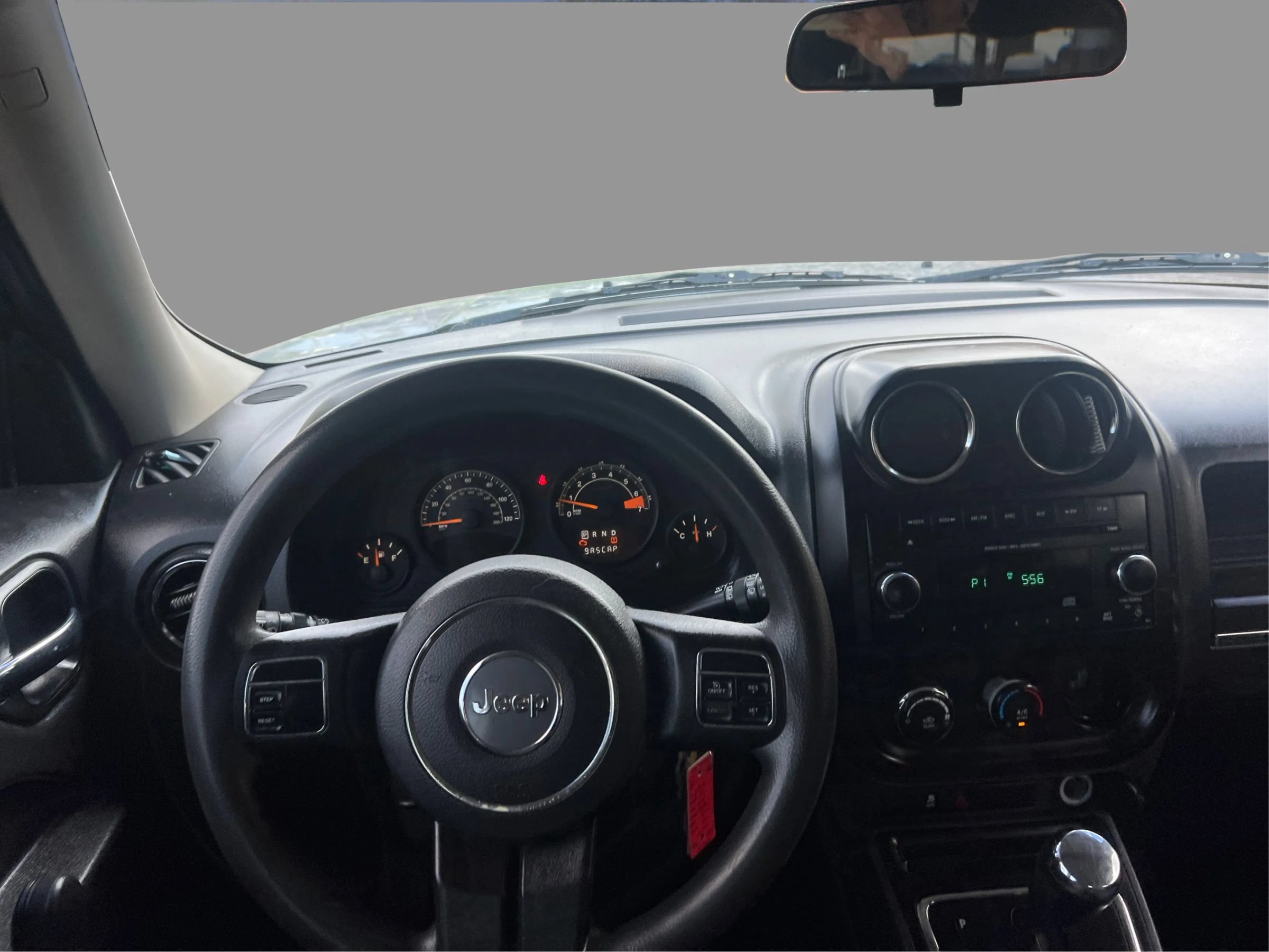 Used 2015 Jeep Patriot Sport FWD image 19
