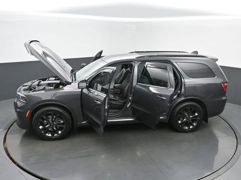 Used 2023 Dodge Durango R/T w/ Blacktop Package RWD image 34